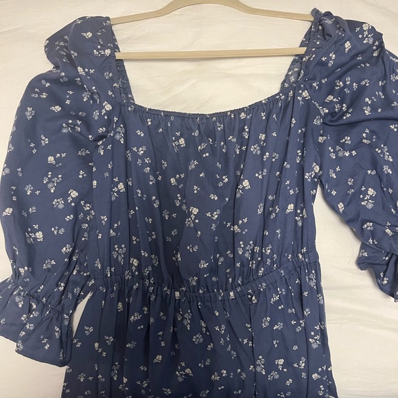 Reformation Karly Dress - Picture 4 of 4